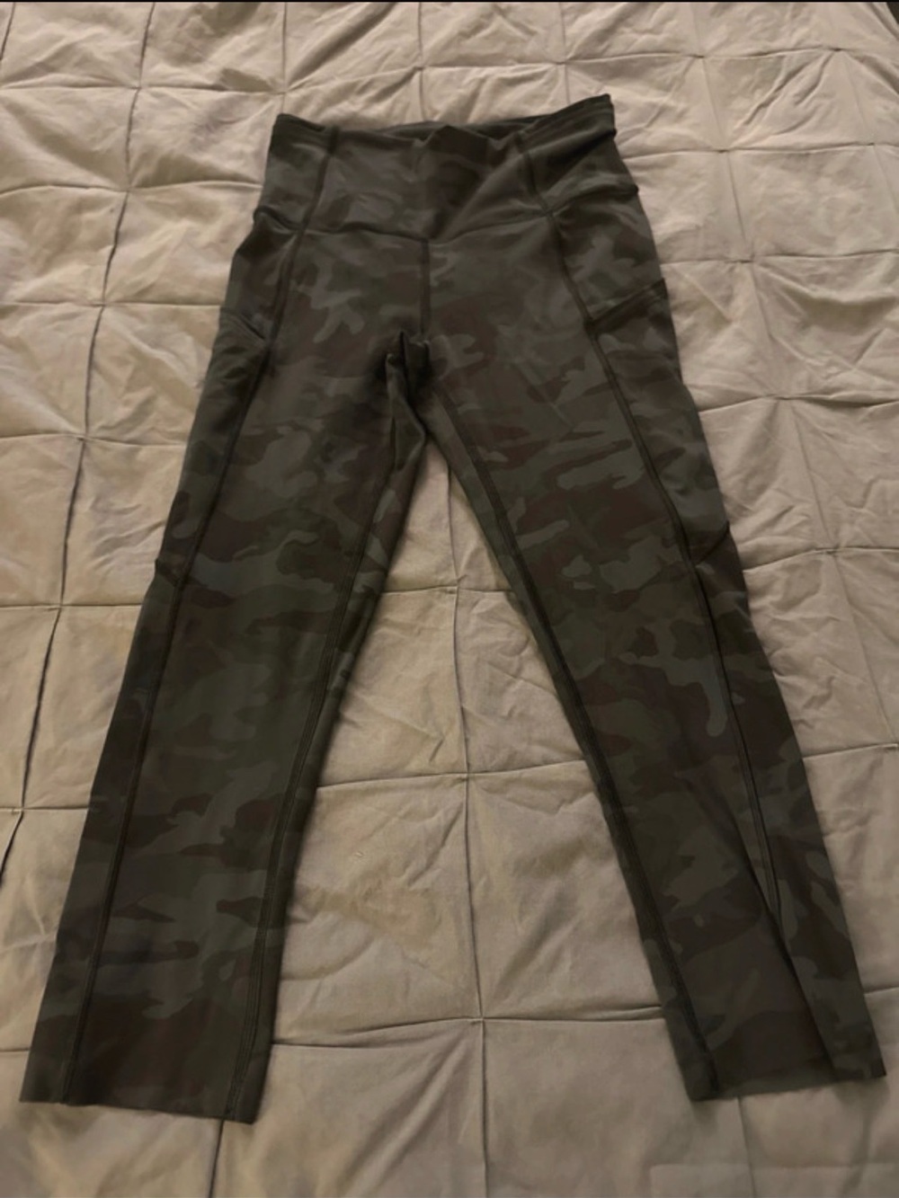 Women’s Camo High-Waist Leggings - Black/Grey